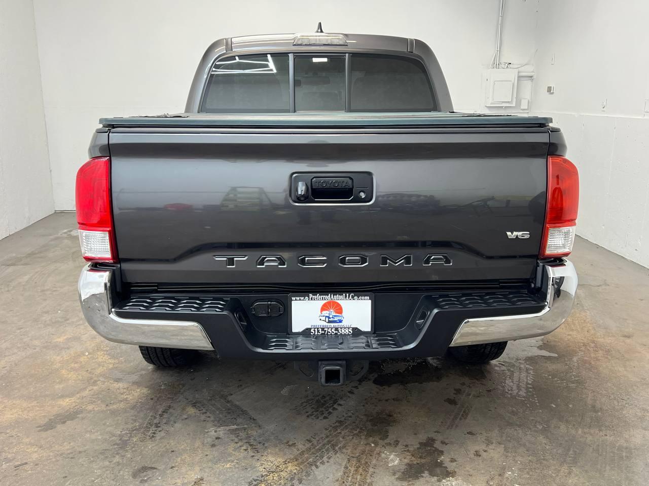 Toyota Tacoma SR5 Double Cab 2017