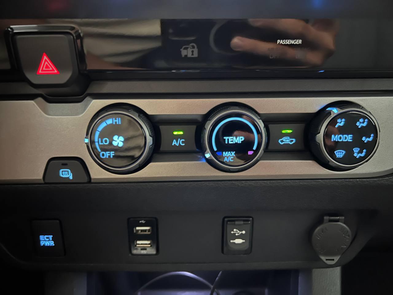 Toyota Tacoma SR5 Double Cab 2017