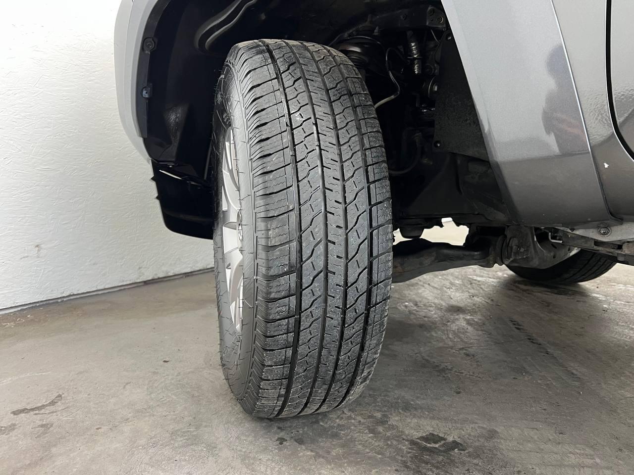 Toyota Tacoma SR5 Double Cab 2017