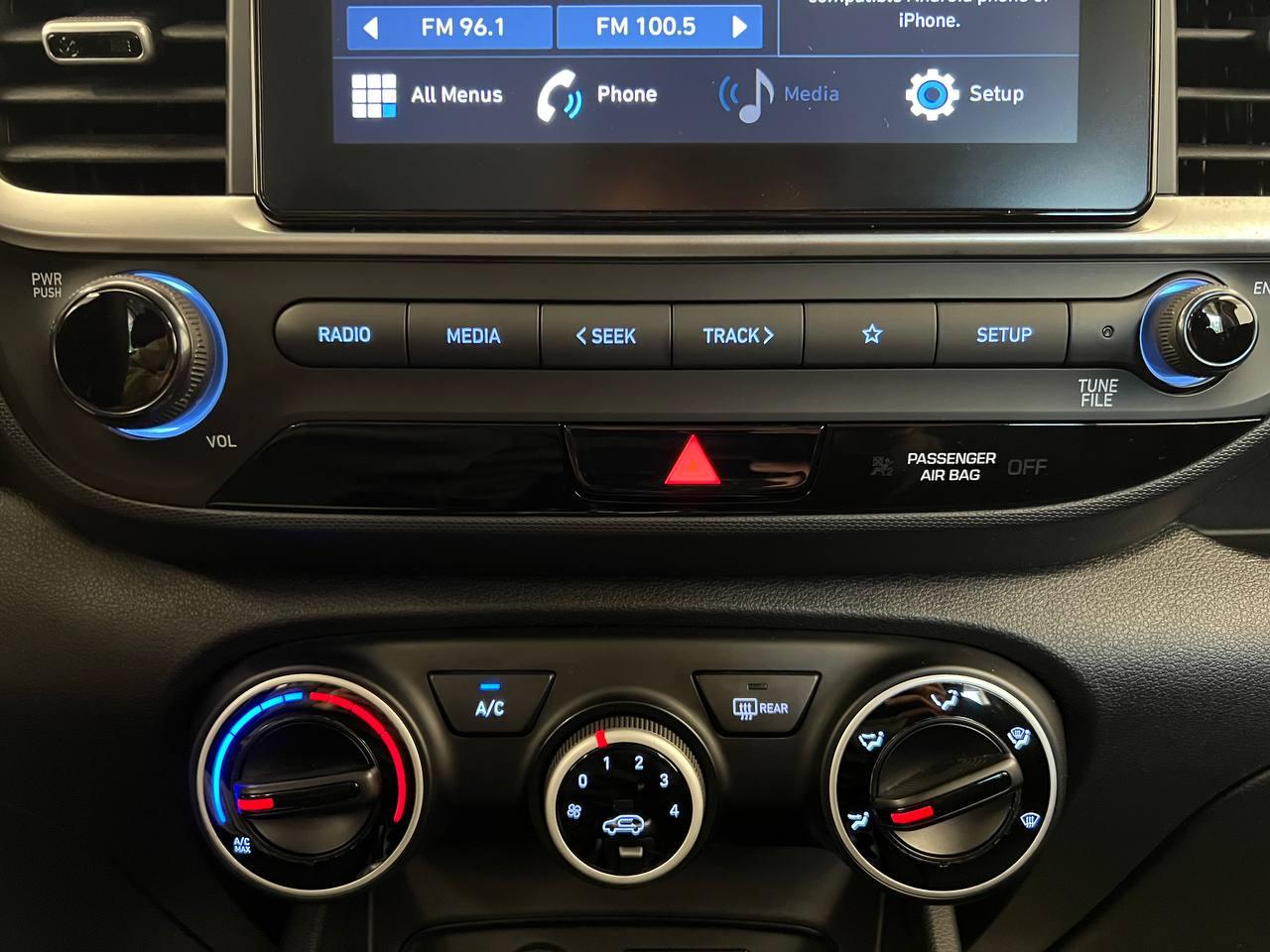 Hyundai Venue SE 2020