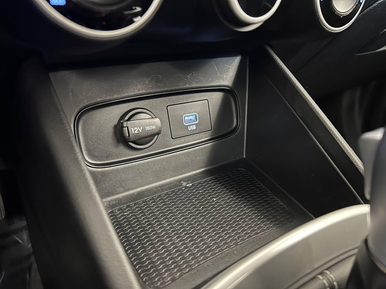 Hyundai Venue SE 2020