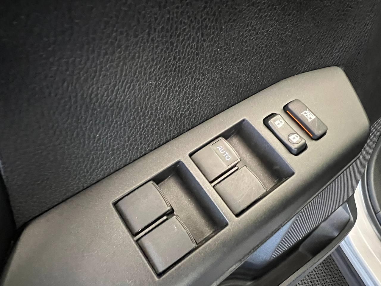 Toyota RAV4 XLE AWD 2017