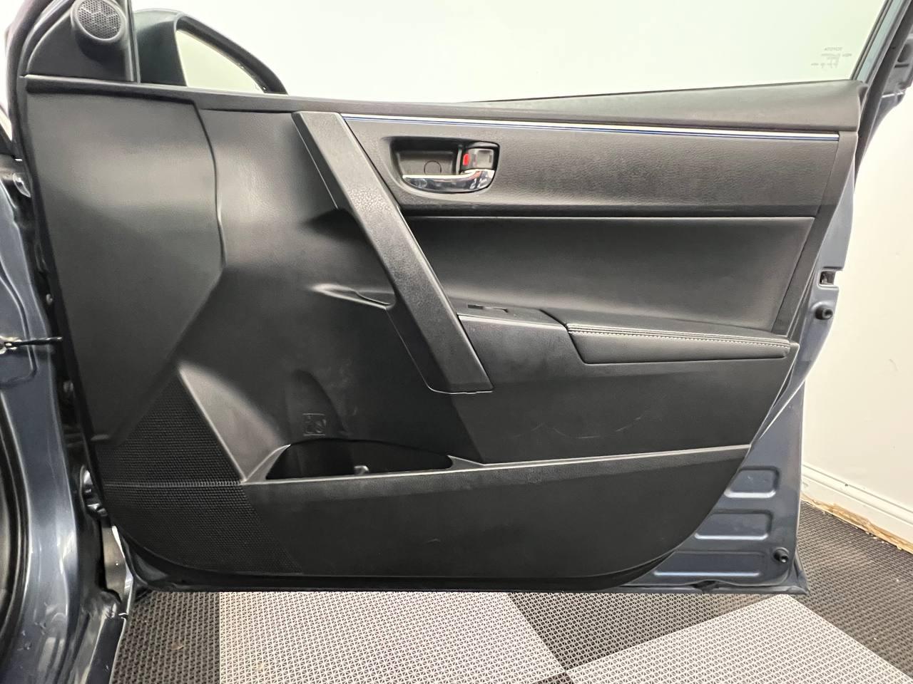 Toyota Corolla S Premium 4D Sedan 2016