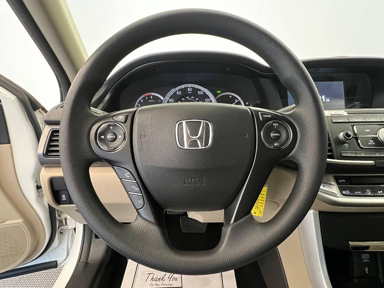 Honda Accord Sdn LX AT 2013