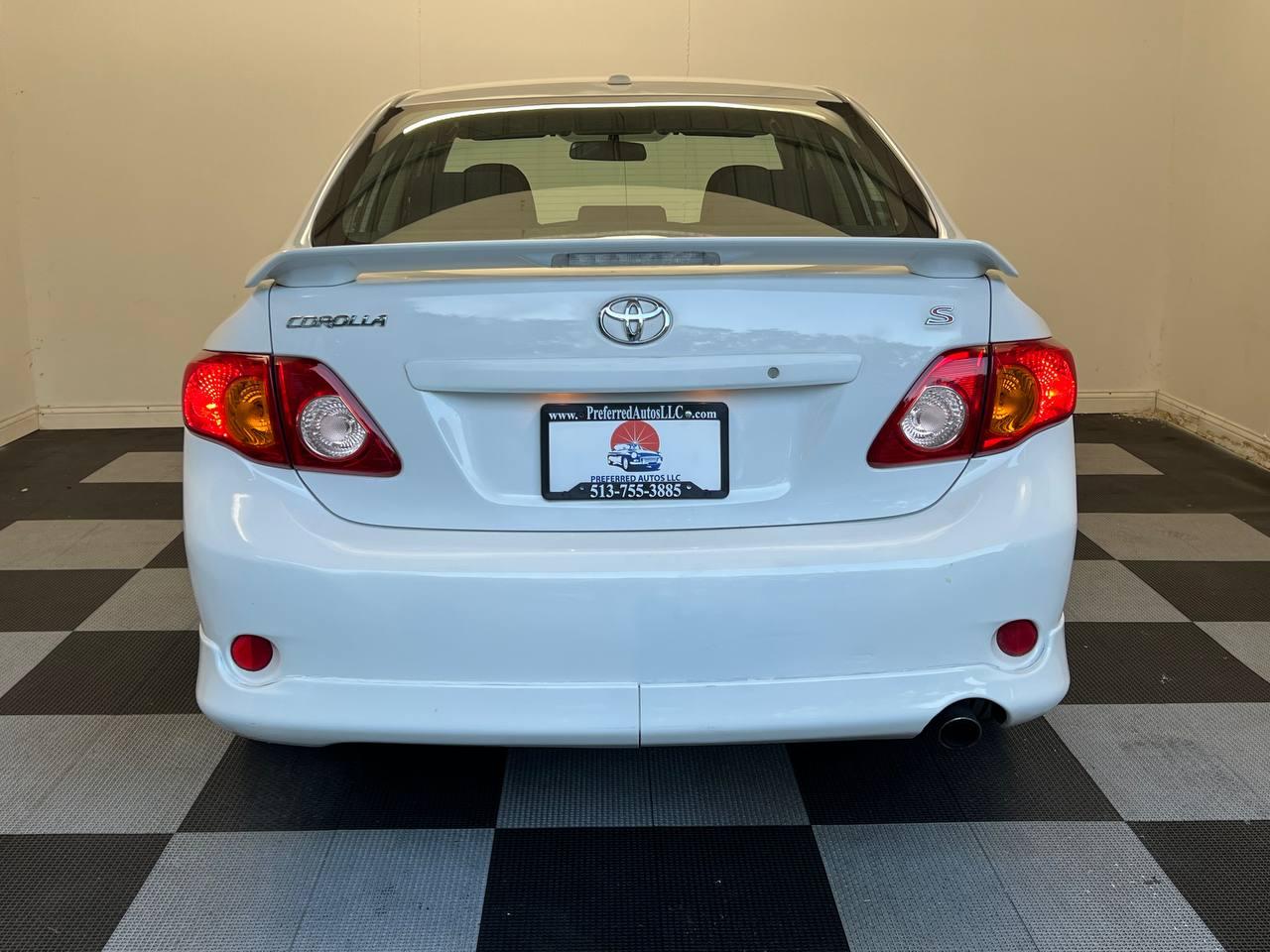 Toyota Corolla S 2009
