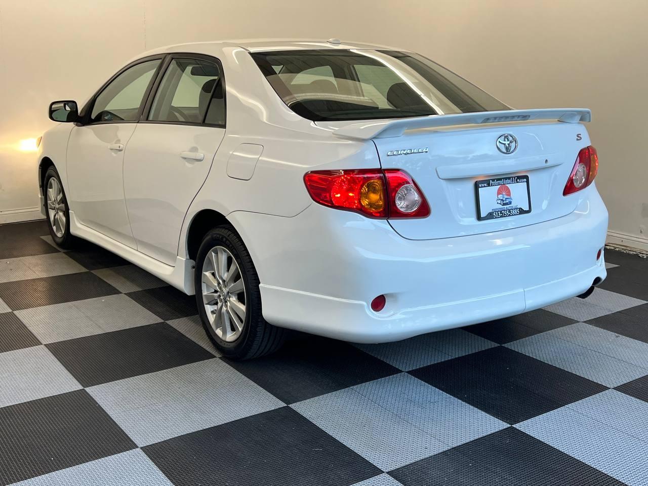 Toyota Corolla S 2009
