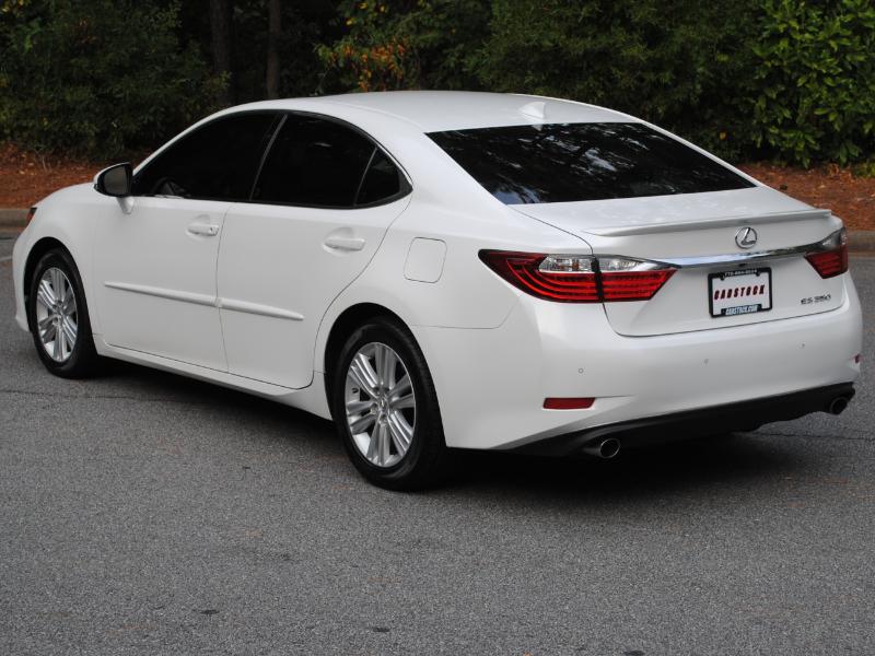 2015 Lexus ES 350 Premium photo 14