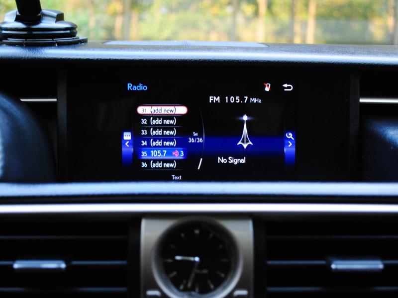 2015 Lexus IS 250 photo 20