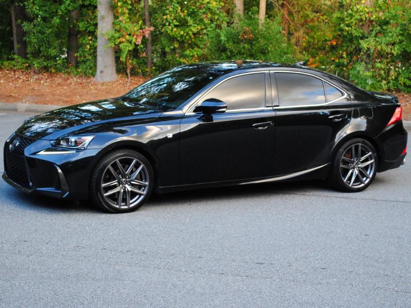 Lexus IS  2018 Lexus IS  2018