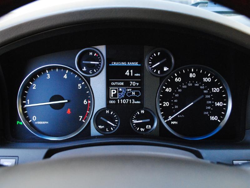 Lexus LX 570  2013 Lexus LX 570  2013