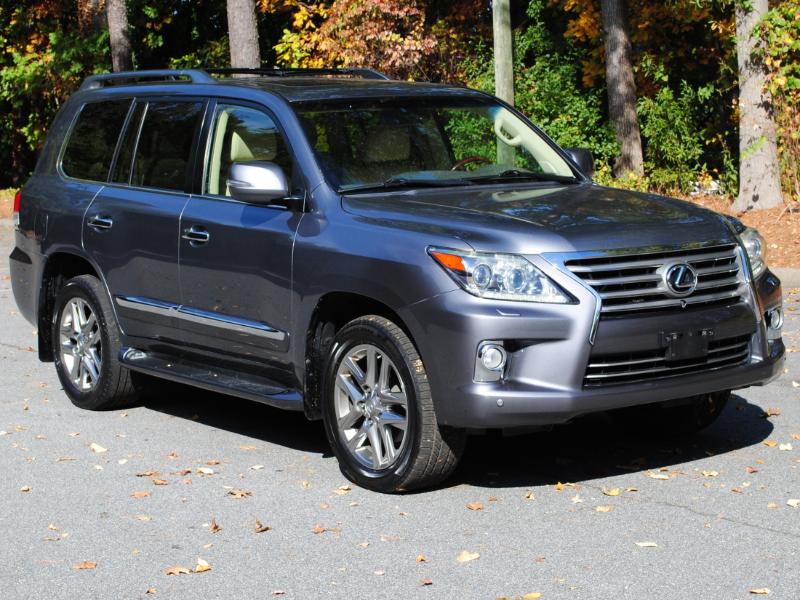 Lexus LX 570  2013 Lexus LX 570  2013