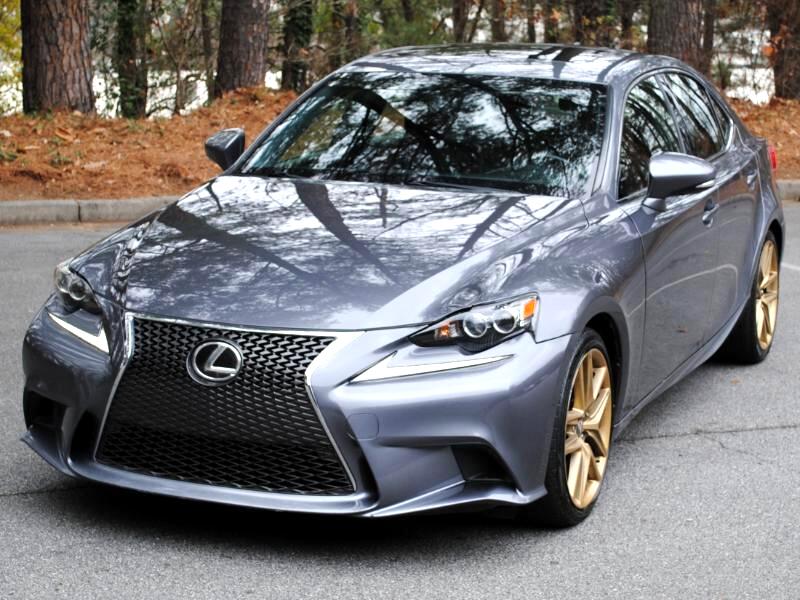 Lexus IS  2016