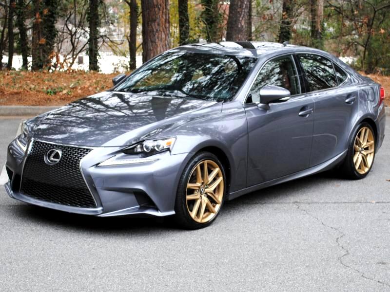 Lexus IS  2016