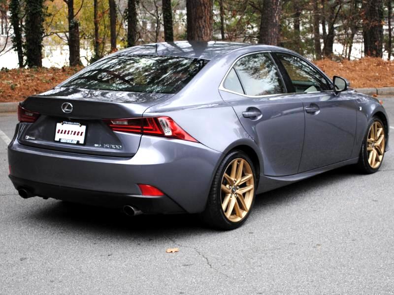 Lexus IS  2016