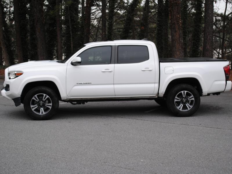 Toyota Tacoma  2019