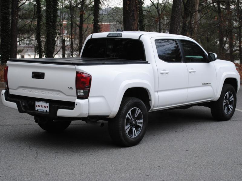 Toyota Tacoma  2019