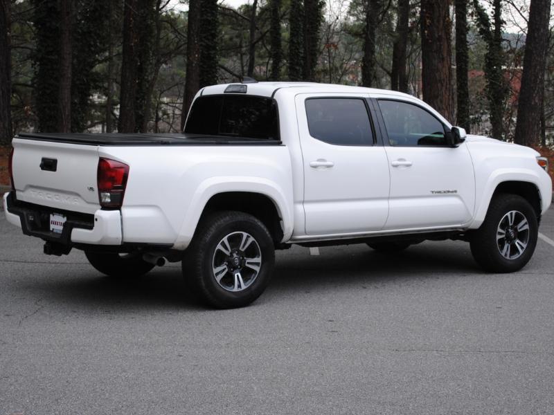 Toyota Tacoma  2019