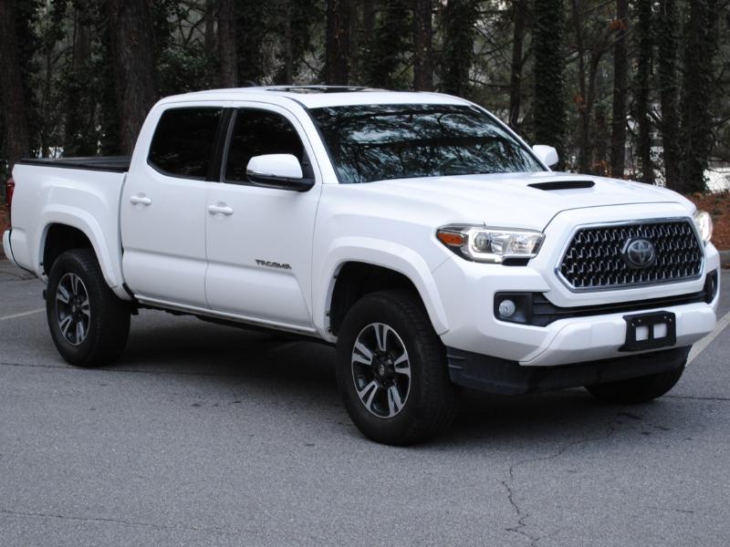 Toyota Tacoma  2019