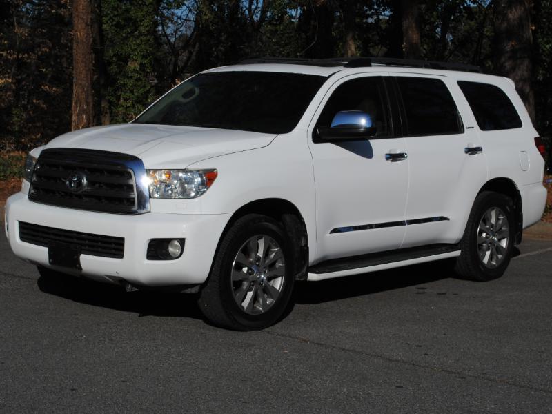 Toyota Sequoia  2015
