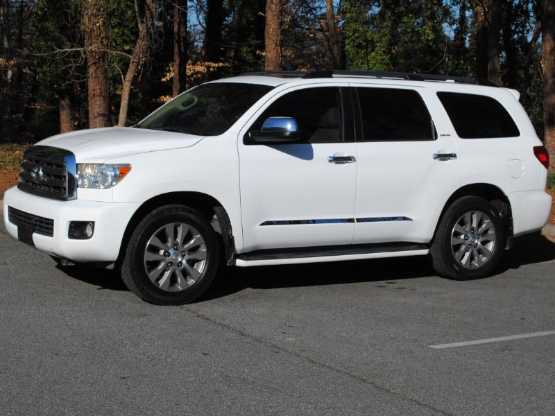 Toyota Sequoia  2015