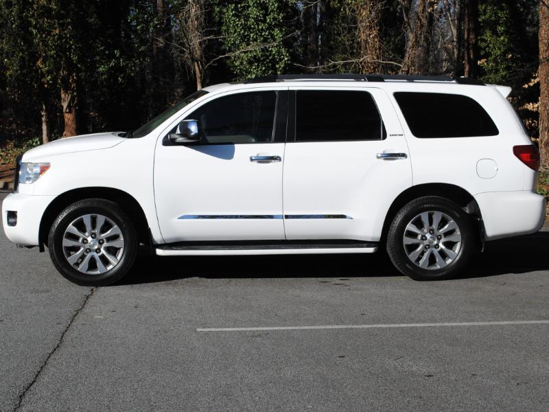 Toyota Sequoia  2015