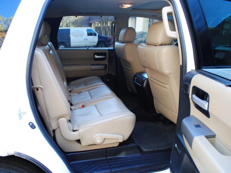 Toyota Sequoia  2015