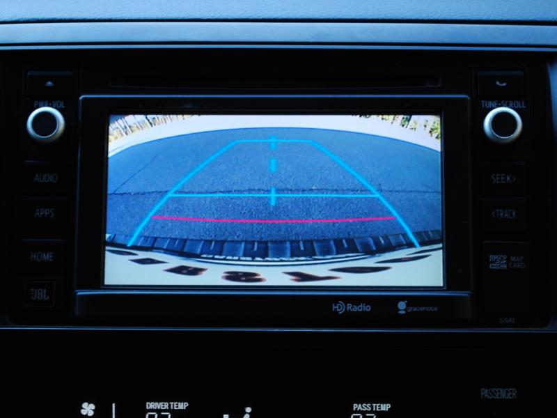 Toyota Sequoia  2015