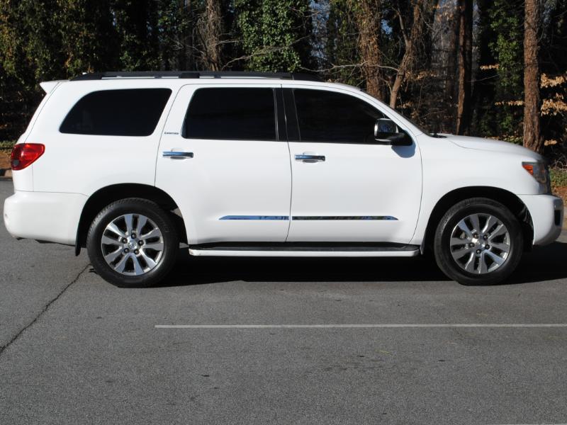 Toyota Sequoia  2015