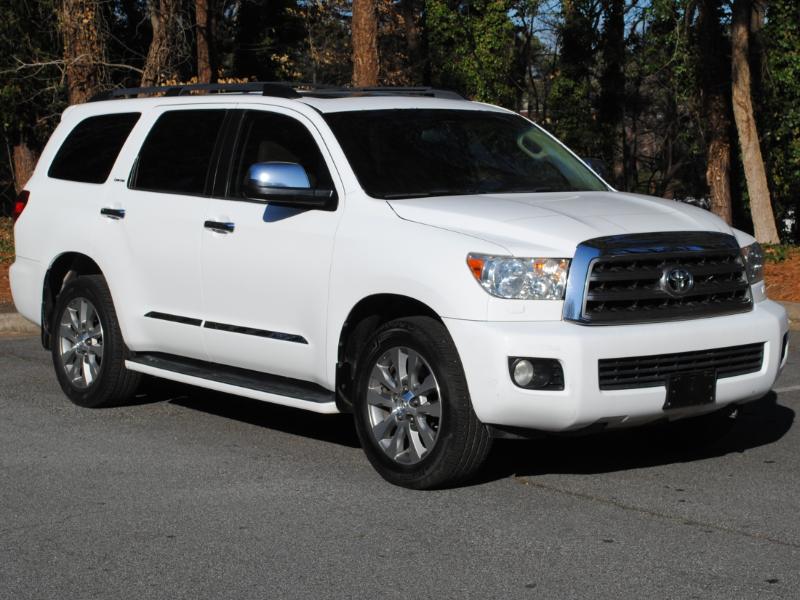 Toyota Sequoia  2015