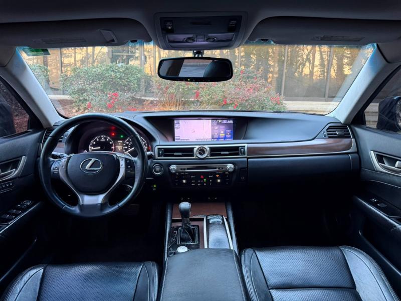 Lexus GS  2013