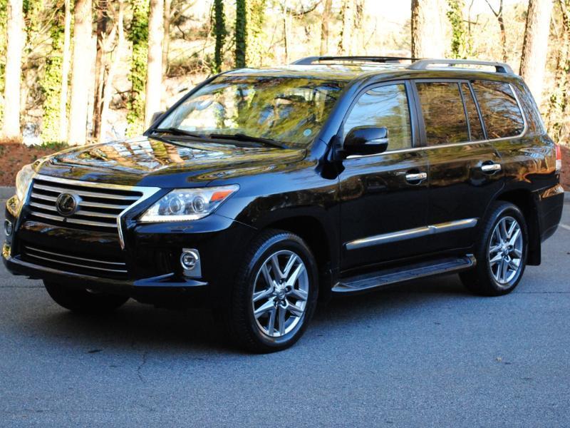 Lexus LX 570  2015