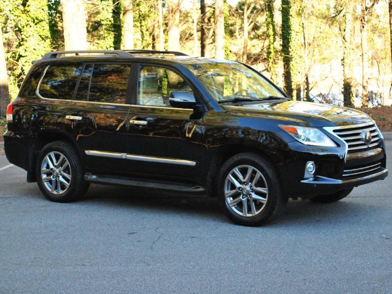 Lexus LX 570  2015