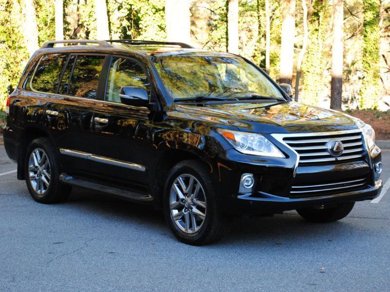 Lexus LX 570  2015