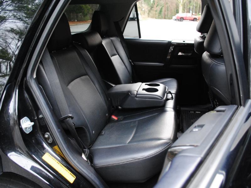 Toyota 4Runner Limited Nightshade Edition 4WD 2020