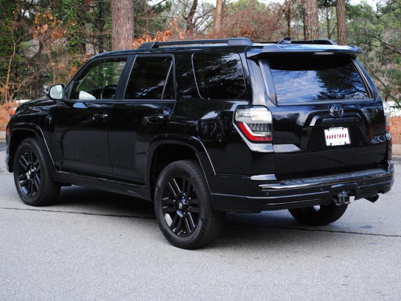 Toyota 4Runner Limited Nightshade Edition 4WD 2020