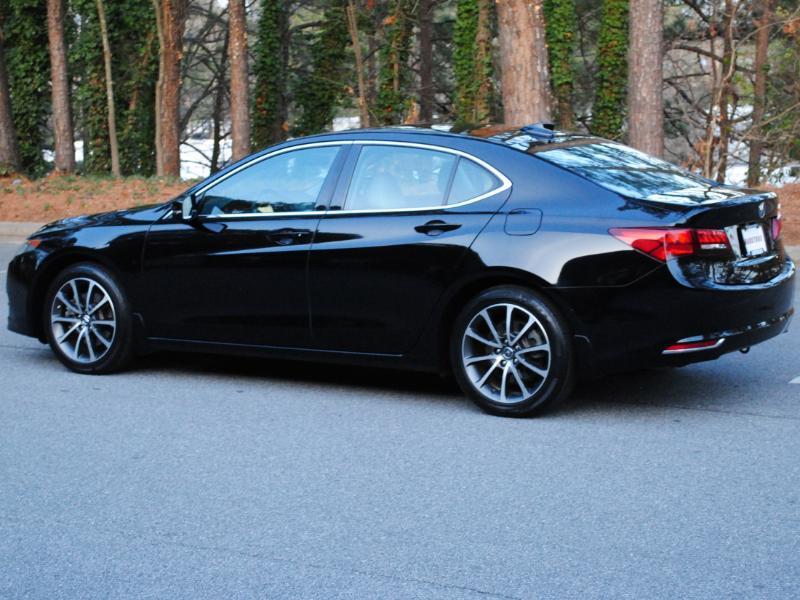 Acura TLX 9-Spd AT w/Technology Package 2016