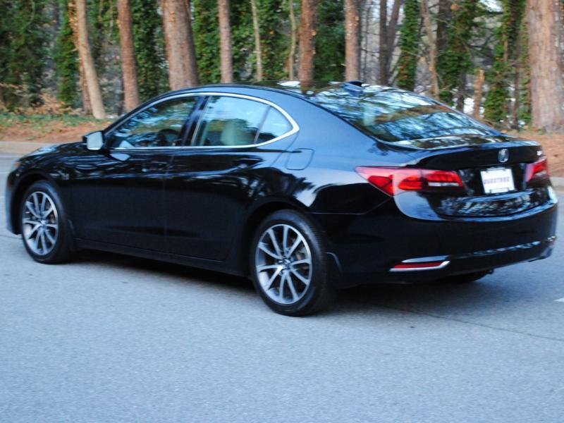 Acura TLX 9-Spd AT w/Technology Package 2016