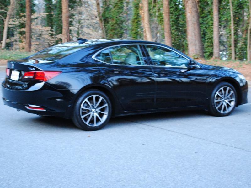 Acura TLX 9-Spd AT w/Technology Package 2016