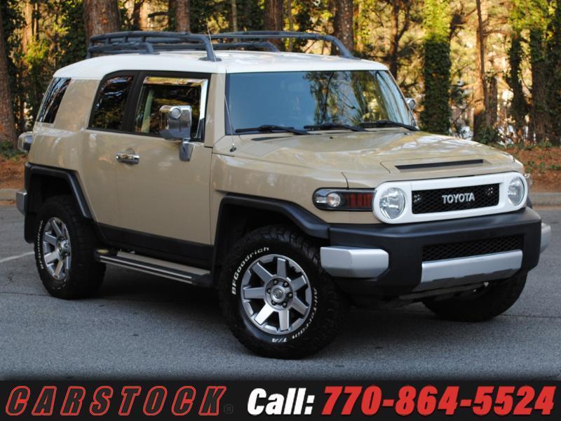 Toyota FJ Cruiser  2014