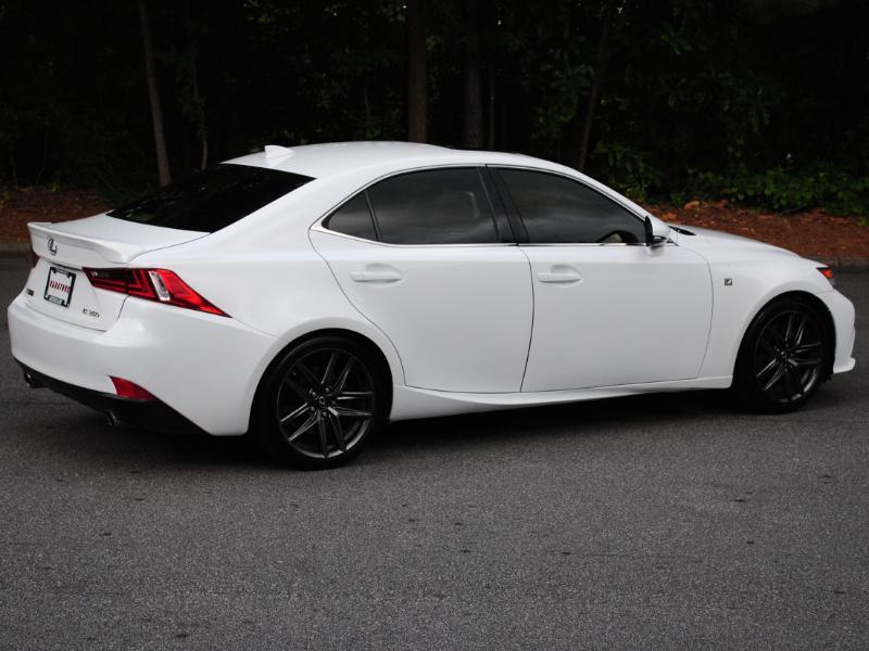 Lexus IS  2014