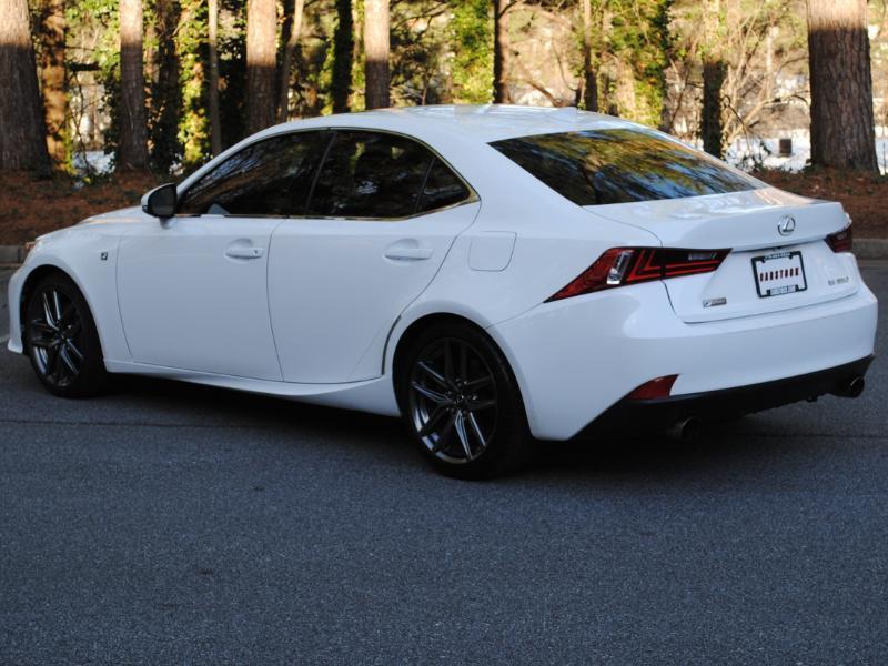 Lexus IS  2014