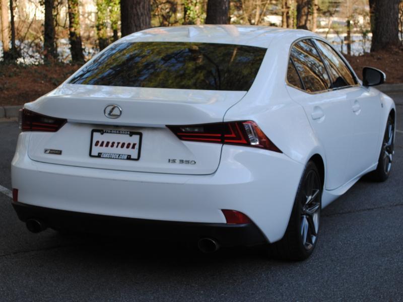 Lexus IS  2014