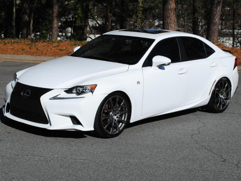 Lexus IS  2015
