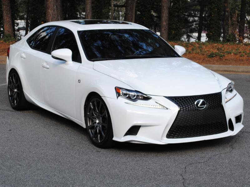 Lexus IS  2015