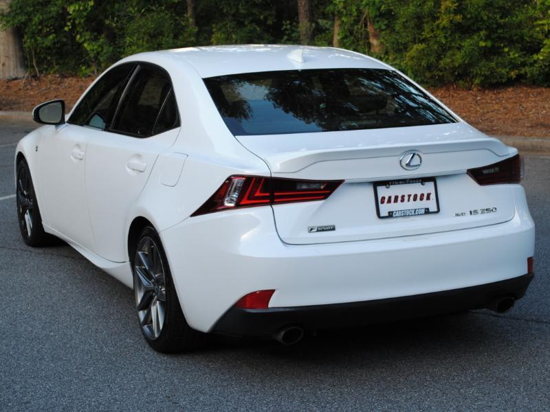 Lexus IS  2014