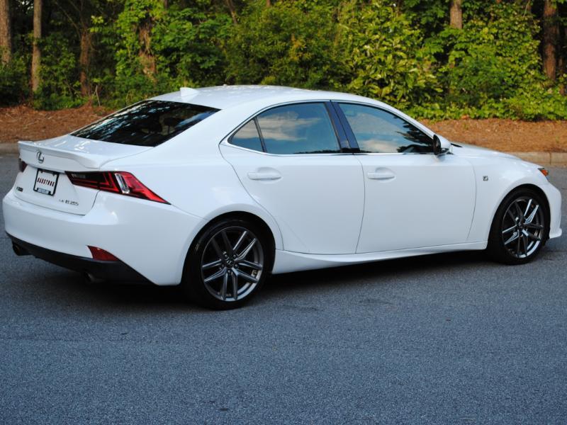 Lexus IS  2014