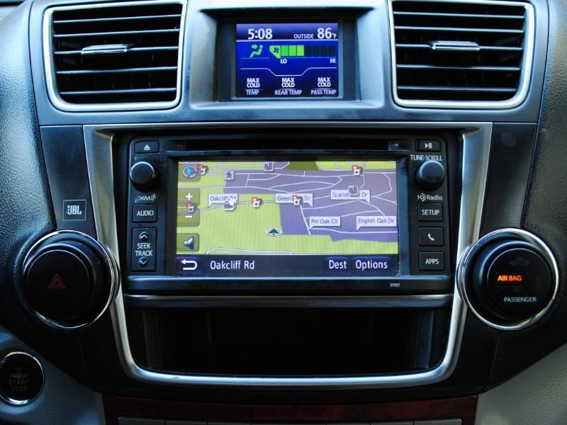 Toyota Highlander  2013