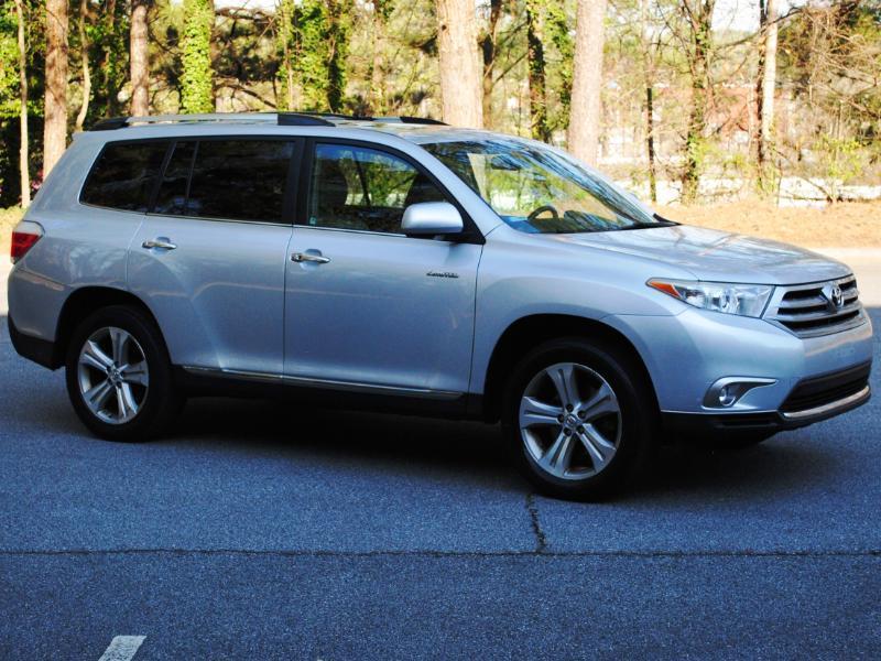 Toyota Highlander  2013