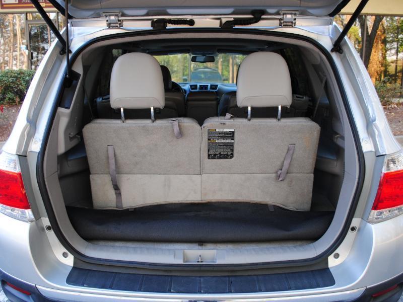 Toyota Highlander  2013