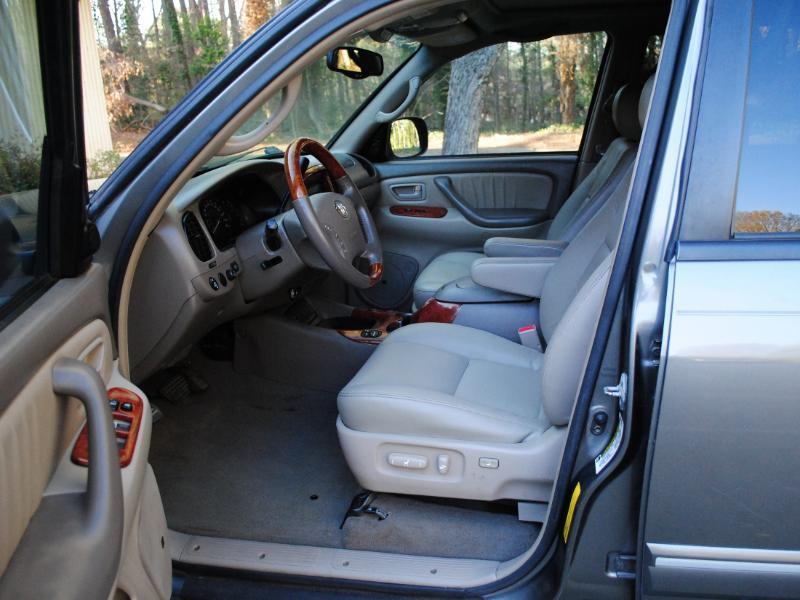 Toyota Sequoia Limited 2005